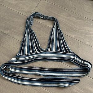 Garage striped halter tie back